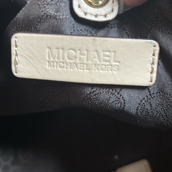 Michael Kors Large Leather Diaper Bag - Picture 15 of 17